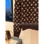 Louis Vuitton 2025 AW Collection 🐻 Embroidered Ingot Jacquard Logo Round Neck Cream-Brown Bear Pullover - 100% Imported Cashmere - Image 16
