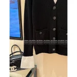 Chanel 2025 Fall/Winter Collection 🖤 Black-White Color-Block Flared Sleeve V-Neck Wool Knit Cardigan for Women - Image 8