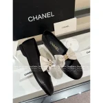 Chanel 2025 Fall/Winter Collection 🖤 Heavyweight Metal Chain ⛓️ Bow Accent Color-Block Round Toe Mary Jane Pumps for Women - Image 16