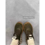 miumiu 2025 Spring/Summer Collection 🆕 Runway Style ~ Tyre Leather Sneakers 👟 Original-Grade Imported Knit Fabric / Suede Leather - 3 Colors Available - Image 15