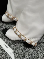 Chanel 2025 Fall/Winter Must-Have Combat Boots ❕ 100% Genuine Leather Wide-Cuff Metal Chain ⛓️👢 Leg-Lengthening Boots - Instantly Create the Illusion of Longer Legs! - Image 15