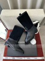 Chanel 2025 Fall/Winter Atelier Collection 👢 Patchwork Suede Mid-Calf Martin Boots for Women - Image 22