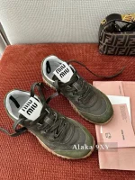 miumiu 2025 Spring/Summer Collection 🆕 Runway Style ~ Tyre Leather Sneakers 👟 Original-Grade Imported Knit Fabric / Suede Leather - 3 Colors Available - Image 32