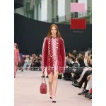 Chanel 2025 Fall/Winter Runway Collection ♥️ Color-Block Red Tone Round Neck Crystal Embellished Knit Dress - 100% Imported Wool - Image 2