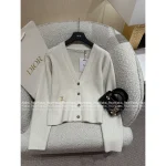 Dior 2025 Fall/Winter Collection 🐝 Gold-Thread Embroidered Bee Logo Cashmere/Wool Blend V-Neck Knit Cardigan - Image 10