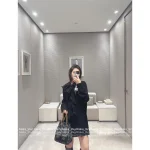 Dior 2025 Fall/Winter Collection 🖤 Pleated Lapel Ruffle Hem Imported Wool 🦙 Knit Dress for Women - Image 2