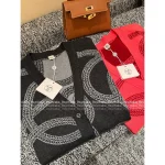Hermes 2025 Fall/Winter Collection 🍊 Crystal Button V-Neck Jacquard (with Silk) Wool Knit Cardigan for Women - Image 4