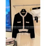 Chanel 2025 Fall/Winter Collection 🔍 Patchwork False Two-Piece Design Color-Block Bow Crystal Button 🐑 Round Neck Cashmere Knit Cardigan for Women - Image 2