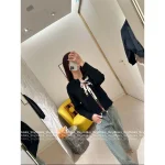 Louis Vuitton 2025 Early Fall/Winter Collection Imported 100% Cashmere Fabric Tie-Waist Genuine Leather Logo Bow Cardigan Sweater - Image 9