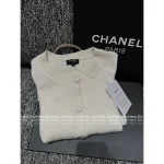 Chanel 2025 Fall/Winter Collection 🎀 Velvet Bow Round Neck Wool Knit Cardigan for Women - Image 5