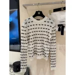 Chanel Girly Aesthetic ~ Bow Detail 🎀 2025 Fall/Winter Collection 3D Jacquard Round Neck Striped Wool 🦙 Knit Short Sleeve / Pullover Sweater - Image 4