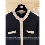 Chanel 2025 Fall/Winter Collection 🔍 Patchwork False Two-Piece Design Color-Block Bow Crystal Button 🐑 Round Neck Cashmere Knit Cardigan for Women - Image 13