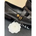Chanel 2025 Fall/Winter Collection 🌈 Cut-Out Silver Buckle Logo Genuine Leather Loafers / Women's Shoes - 4 Colors Available - Image 2