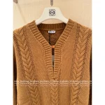 Loewe 2025 Early Fall/Winter Collection 🤎 Yang Mi Same Style Cut-Out V-Neck Button Crochet Knit Wool Sweater for Women - Image 8
