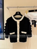 Chanel 2025 Fall/Winter Collection 🤍 100% Kashmir Cashmere Handmade Bow 🎀 Color-Block Pocket Knit Cardigan - Image 3