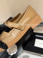 Chanel 2025 Fall/Winter Collection 🌈 Cut-Out Silver Buckle Logo Genuine Leather Loafers / Women's Shoes - 4 Colors Available - Image 22