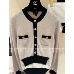 Chanel 2025 Fall/Winter Collection 🔍 Patchwork False Two-Piece Design Color-Block Bow Crystal Button 🐑 Round Neck Cashmere Knit Cardigan for Women - Image 9