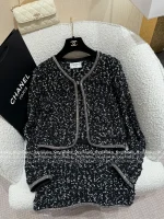 Chanel 2025 Atelier Collection 🔍 Heavyweight Crystal-Embroidered Crochet & Knit Cotton Cardigan - Premium Quality - Image 19