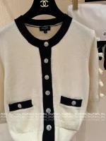 Chanel 2025 Fall/Winter Collection 🤍 100% Kashmir Cashmere Handmade Bow 🎀 Color-Block Pocket Knit Cardigan - Image 18