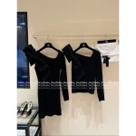Chanel 2025 Fall/Winter Collection 🎀 3D Handmade Bow Logo Asymmetric Bodycon Knit Dress / Knit Bow Top for Women