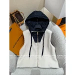 Louis Vuitton 2025 Early Fall/Winter Collection 🆕 Back Jacquard Embroidery Logo Hooded Design Faux Fur Vest for Women - Image 4