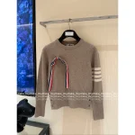 THOM BROWNE 2025 Milk Tea Brown Color Palette ☕️ Detachable Bow Tie Brooch Classic Four-Stripe 100% Wool 🦙 Knit Pullover