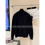 Chanel 2025 Fall/Winter Collection 🎀 Cut-Out Crochet Bow Round Neck Pullover Wool Sweater for Women - Image 3
