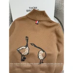 THOM BROWNE 2025 Early Fall/Winter Collection 🤎 Back Goose Design Zip-Front Mock Neck 100% Wool Knit Sweater - Image 11