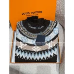 Louis Vuitton 2025 Early Fall/Winter Collection 🐻 Ski Series Jacquard Letter Logo Round Neck Wool Pullover Sweater for Women - Image 12