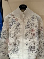 Dior 2025 Fall/Winter Collection 🆕 Star Zipper Embroidery Logo Wool Knit Jacket for Women - Image 19