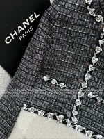 Chanel 2025 Fall/Winter Collection 🆕 Handmade Floral Beaded Wool 🦙 Tweed Fabric Woven Pocket Blazer - Image 19