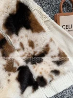 Celine 2025 Early Fall/Winter Collection 🐻 Asymmetric Fur Trim Zip-Front Wool Jacquard Knit Cardigan for Women - Image 25