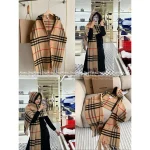 BURBERRY 2025 Fall/Winter Collection 🧣 Classic Plaid Fringe Chain-Tassel Cape Scarf - A Must-Have for the Stylish Woman~ Imported Wool & Cashmere Blend Premium Quality - Image 10