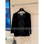 Chanel 2025 Runway Collection 🎀 Keeper Piece~ Handmade Silk Satin Bow Round Neck Three-Quarter Sleeve Velvet Top for Women