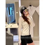 Chanel Two Colors Keeper Piece / Dust Bag Included 2025N CoCo Neige ❄️ Ski Series Fall/Winter New Zip-Front Embroidered Wool Knit Cardigan - Image 8