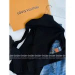 Louis Vuitton 2025 Early Fall/Winter Collection 🔍 Embroidered Logo Mock Neck Black Slim-Fit Wool Knit Base Layer for Women - Slimming & Elegant - Image 3