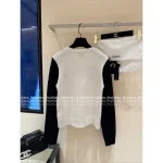 Chanel 2025 Fall/Winter Ski Collection 🦌 Colorblock Reindeer 🫎 Pattern Round Neck Cashmere/Wool Blend Pullover Sweater - Image 14