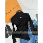 Louis Vuitton 2025 Early Fall/Winter Collection 🔍 Embroidered Logo Mock Neck Black Slim-Fit Wool Knit Base Layer for Women - Slimming & Elegant - Image 2