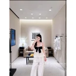 Chanel 2025 Runway Collection 🤍 3D Handmade Butterfly Artisan Pleated Low-Cut Sleeveless Silk Camisole for Women - Image 4
