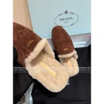 Prada 2025 Early Fall/Winter Collection 🐻 Imported Shearling 🐑 Calfskin Leather in Maillard Tones Slip-On Furry Slippers - Image 9