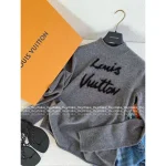 Dior 100% Cashmere ⭐️ 2025 Early Fall/Winter Collection Gold-Thread Embroidered Star Logo Round Neck Cashmere Pullover - Image 12