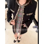 Chanel 2025 Fall/Winter Collection 🖤 Four-Pocket Tweed Woven Wool Mid-Length Blazer with Silk Lining - Image 6