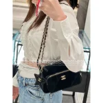 Chanel 2025 Fall/Winter CoCo Neige Ski Collection ⭐️ Silk Velvet Star Charm Ski Chain ⛓️ Letter Bag - Image 10