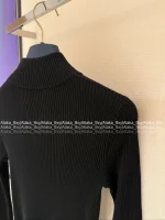 Louis Vuitton 2025 Early Fall/Winter Collection 🔍 Embroidered Logo Mock Neck Black Slim-Fit Wool Knit Base Layer for Women - Slimming & Elegant - Image 12