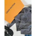 Dior 100% Cashmere ⭐️ 2025 Early Fall/Winter Collection Gold-Thread Embroidered Star Logo Round Neck Cashmere Pullover - Image 10