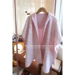 FENDI Winter Styling 🌸 FF 2025 Fall/Winter New Double-Faced Cashmere Sakura Pink Hooded Cape with Pockets