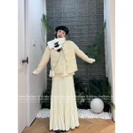 Chanel Vintage Series ©️©️ Imported Wool 🦙 Logo Fur Scarf 🧣 Adorably Cute & Cozy - Perfect for Homebodies - Image 17