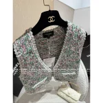 Chanel 2025 Fall/Winter Collection 🍏 Atelier Series Chunky Knit Hand-Crocheted Bow Crystal Silk-Wool Blend Vest - Image 13