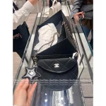 Chanel 2025 Fall/Winter CoCo Neige Ski Collection ⭐️ Silk Velvet Star Charm Ski Chain ⛓️ Letter Bag - Image 8
