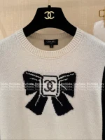 Chanel Super Cute ©️©️ Vintage Vintage Series 🎀 Bow Jacquard Logo Cashmere Pullover - Imported Cashmere 🦙 - Image 15